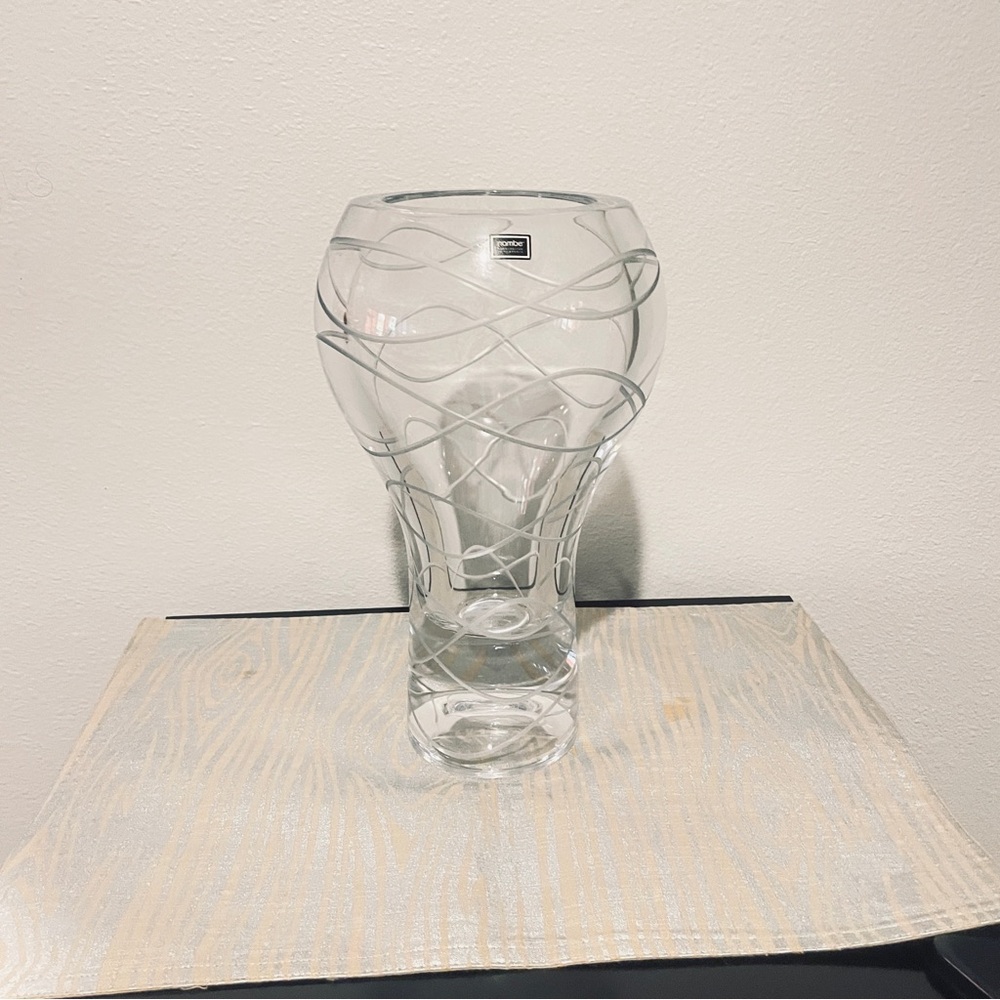 Handcrafted Nambe Elegant Clear etched Glass Vase from Slovenia